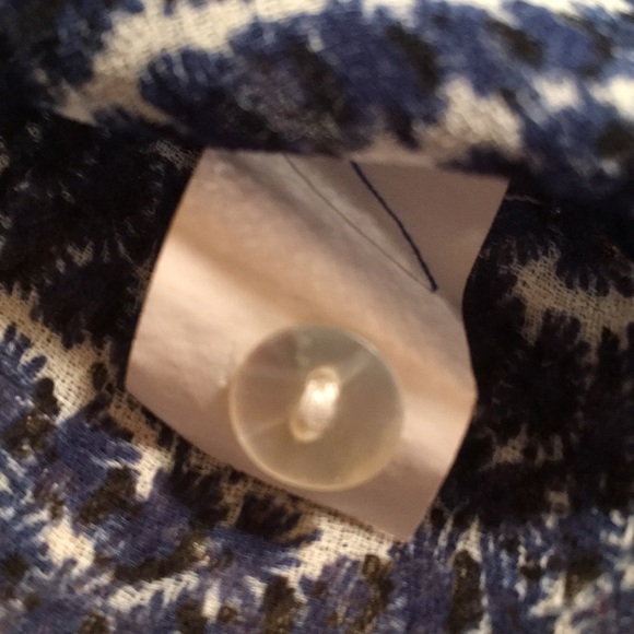 Max studio flowy blouse size medium - Picture 5 of 15